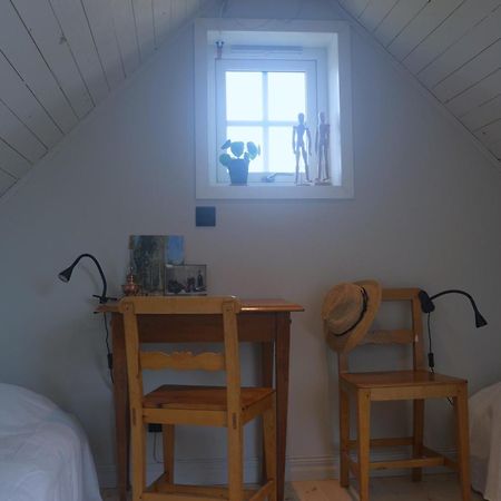 Loft Apartment At Isola Gard On The Middle Of Oeland Färjestaden Buitenkant foto