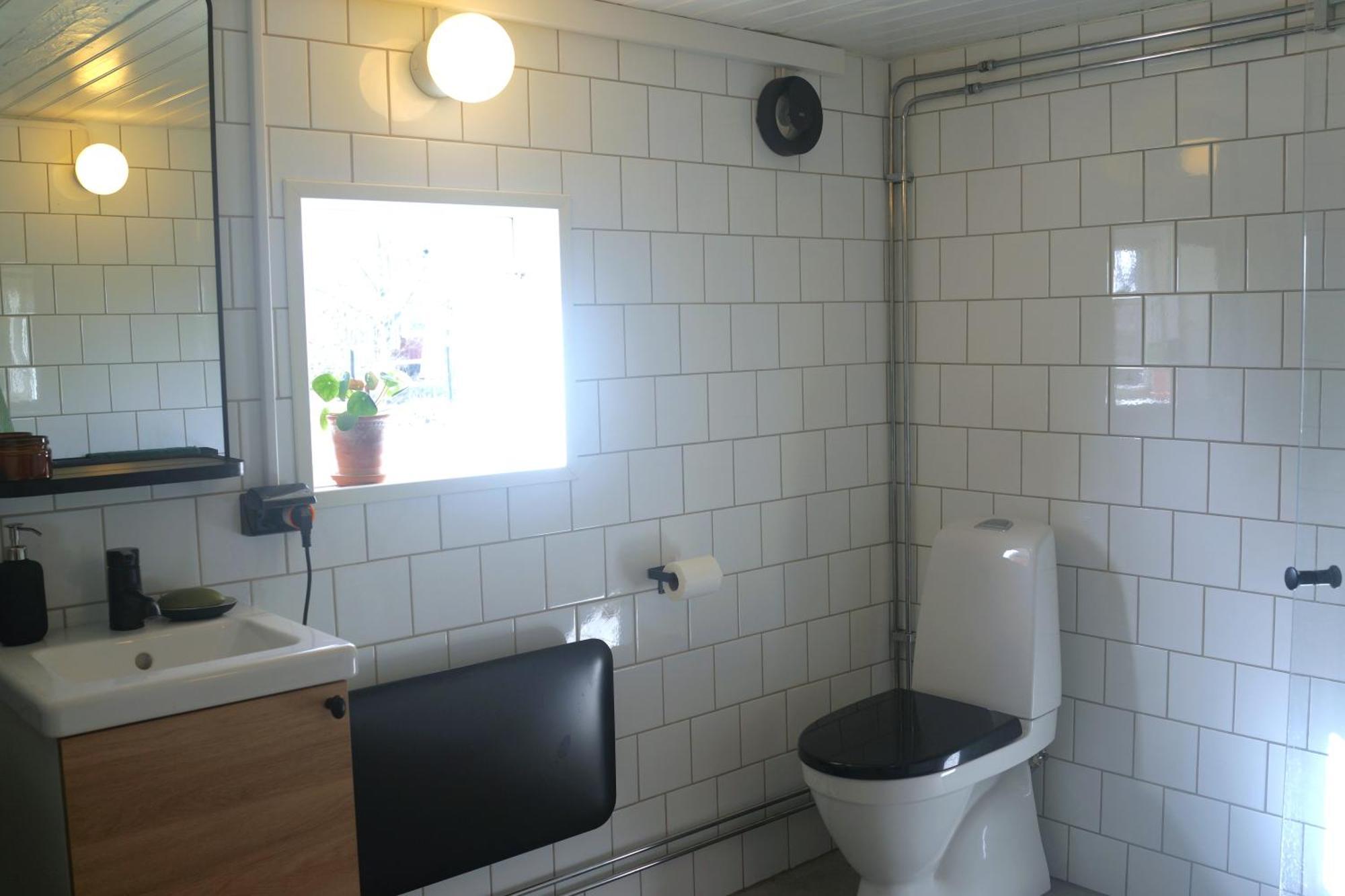 Loft Apartment At Isola Gard On The Middle Of Oeland Färjestaden Buitenkant foto