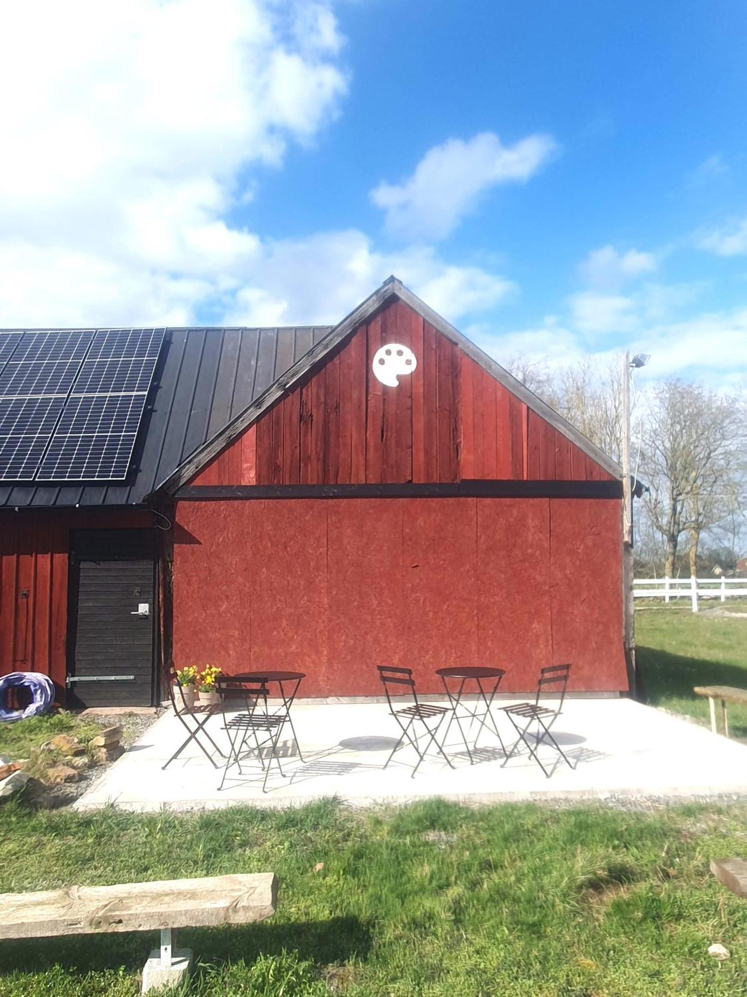 Loft Apartment At Isola Gard On The Middle Of Oeland Färjestaden Buitenkant foto